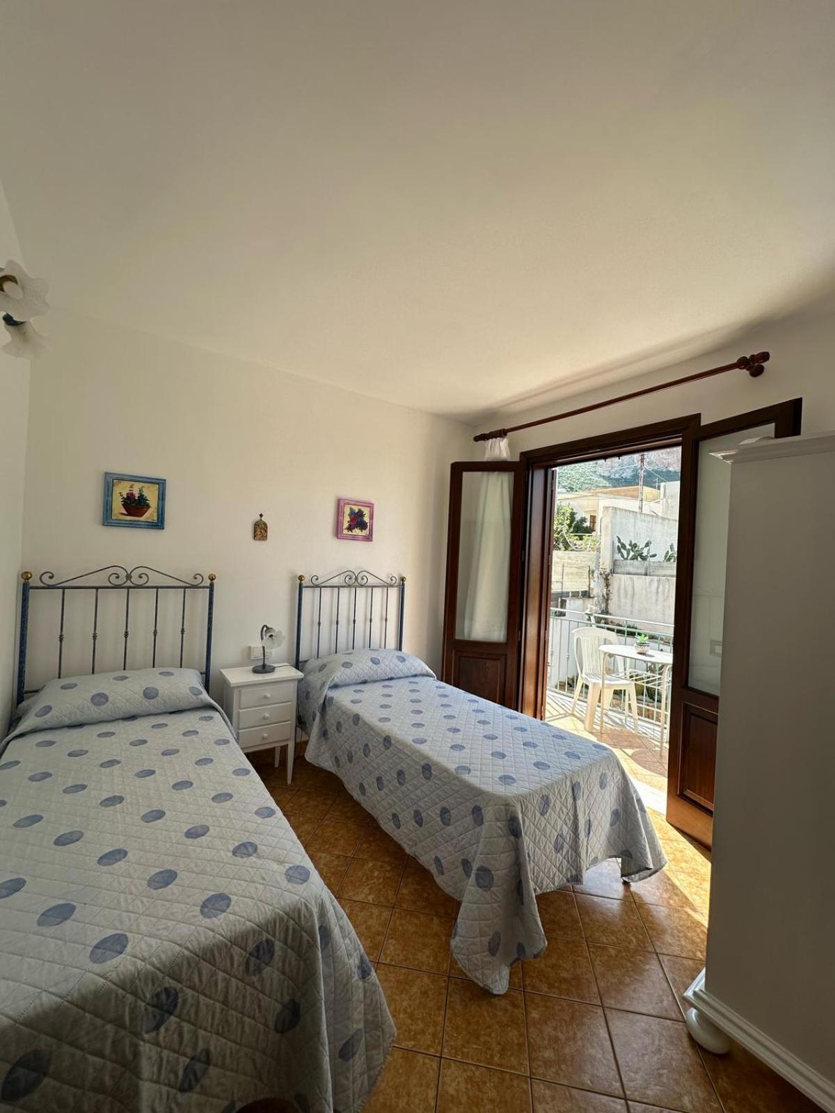 Appartamenti Irene Macari Exterior foto
